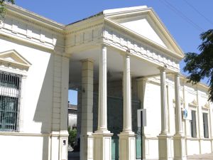 El Cementerio Municipal modificará sus horarios por el Día del Padre
