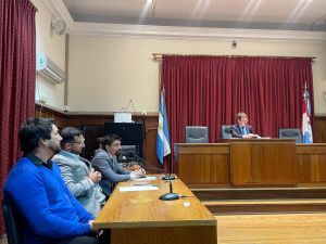 Revisan la condena a reconocido muralista por abuso sexual