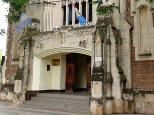 Cierre de Casa: 14 trabajadoras quedaron sin empleo y denuncian deuda de sueldos