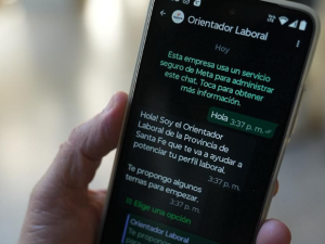Santa Fe lanzó “Orientador Laboral”, un asistente virtual por WhatsApp para ayudar a conseguir empleo
