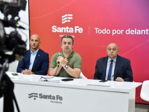 Santa Fe lanzó un plan integral para la Policía: aumentos salariales y mejoras laborales