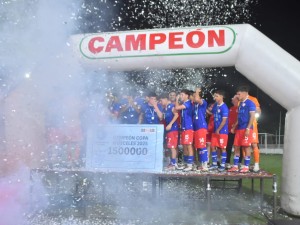 Unión se consagró campeón de la Liga Santafesina tras nueve años
