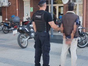 Cayó por robarse las sillas del camping municipal de Santo Tomé