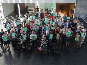 Regularización Dominial: 55 familias recibieron las escrituras de sus casas