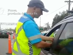 Un conductor alcanzó el registro máximo del alcoholímetro en un control de tránsito