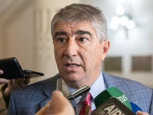 Aplicaron medidas de restricción a quien agredió al ministro Fabián Bastía