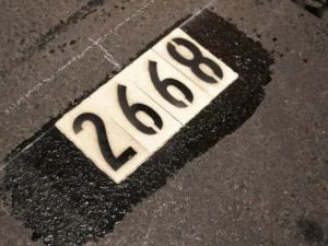 Demarcación de dársenas en Santa Fe: dónde no se podrá estacionar este lunes