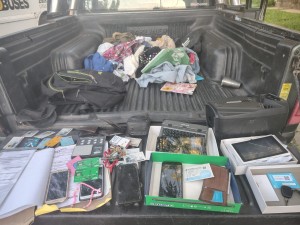 Interceptaron en Santa Fe un auto robado y detuvieron a cinco personas