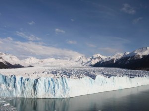 Ley de Glaciares: ¿qué se debate y cómo enfrenta el Gobierno a los bloques opositores?