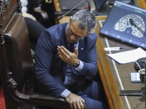 Diputados electos toman posesión de sus bancas y el Gobierno busca sanción exprés del Presupuesto