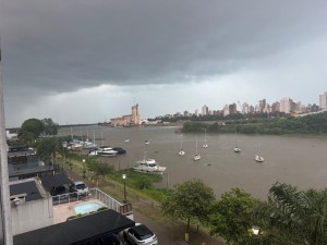 ¿Cuánto llovió y cómo seguirá el tiempo en Santa Fe este fin de semana?