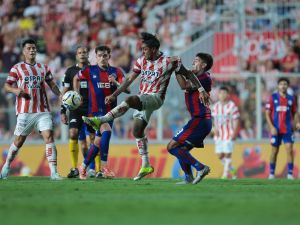 Unión falló en la definición y debió conformarse con un empate