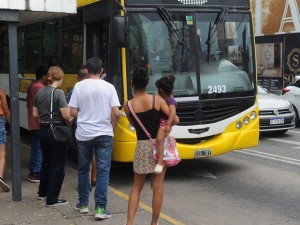 Festival de Guadalupe: garantizan el servicio de colectivos con horarios y paradas especiales