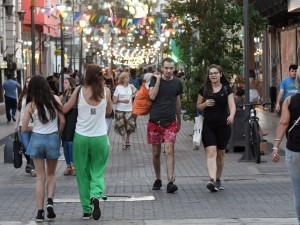 Las ventas navideñas pymes crecieron 1,3% interanual pese a un consumo cauteloso